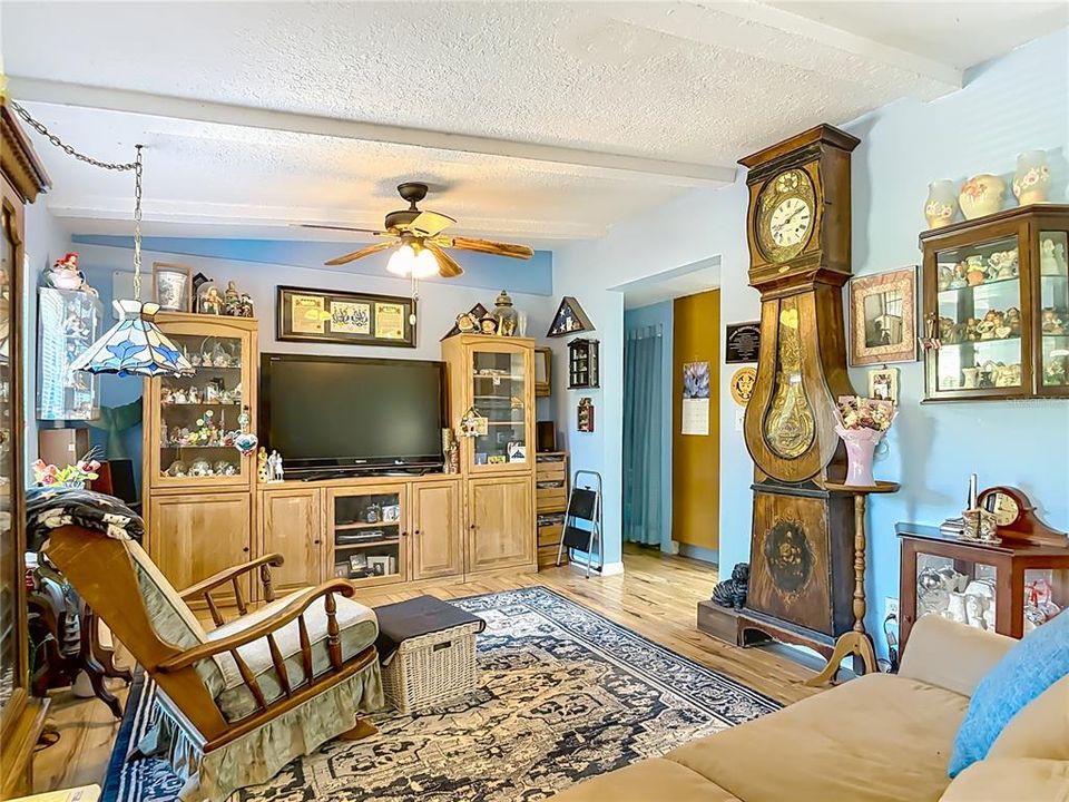 En Venta: $479,000 (3 camas, 2 baños, 1344 Pies cuadrados)