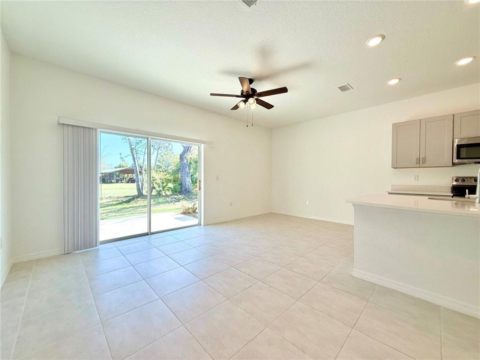 For Rent: $1,775 (3 beds, 2 baths, 1455 Square Feet)