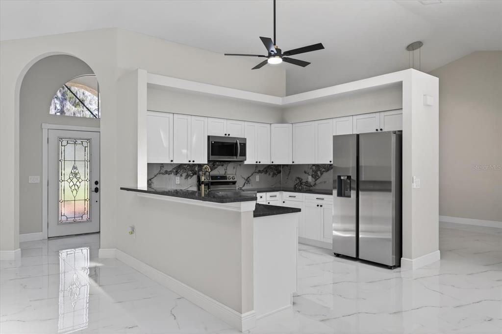 Active With Contract: $439,900 (3 beds, 2 baths, 2113 Square Feet)