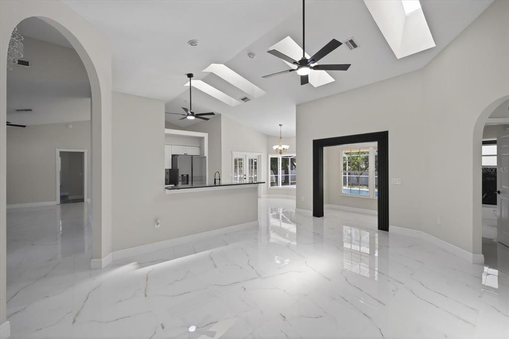 Active With Contract: $439,900 (3 beds, 2 baths, 2113 Square Feet)