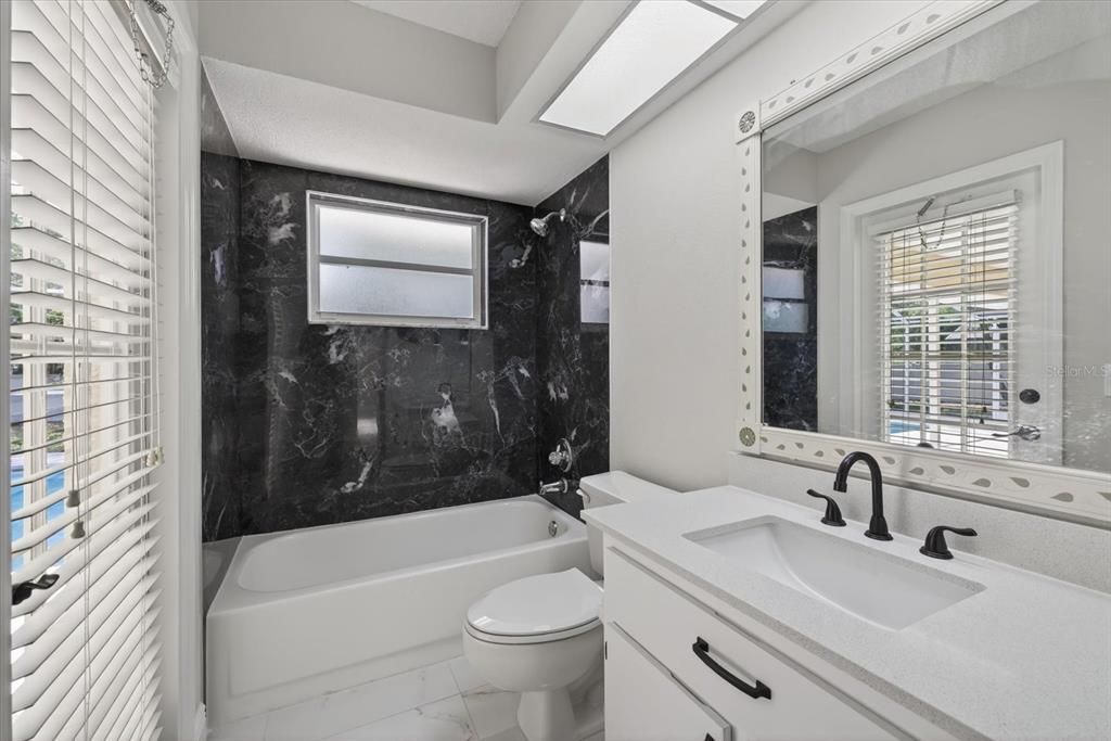 Active With Contract: $439,900 (3 beds, 2 baths, 2113 Square Feet)