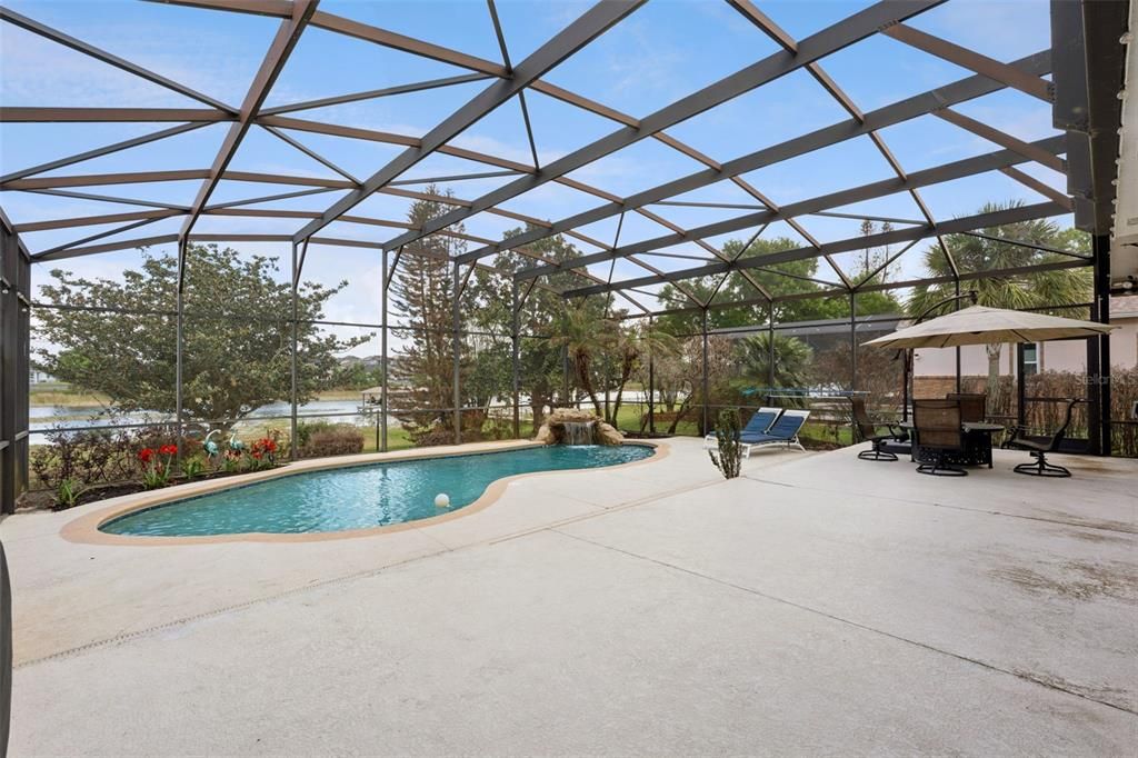 Activo con contrato: $1,150,000 (5 camas, 4 baños, 2914 Pies cuadrados)