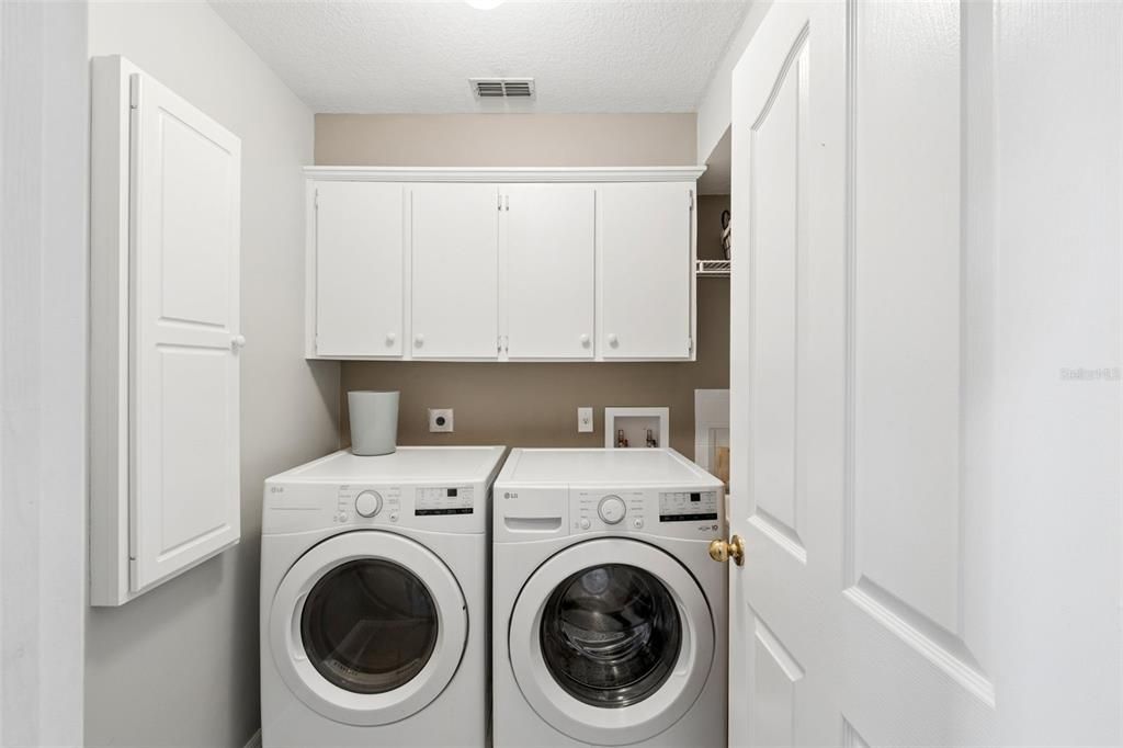Activo con contrato: $1,150,000 (5 camas, 4 baños, 2914 Pies cuadrados)