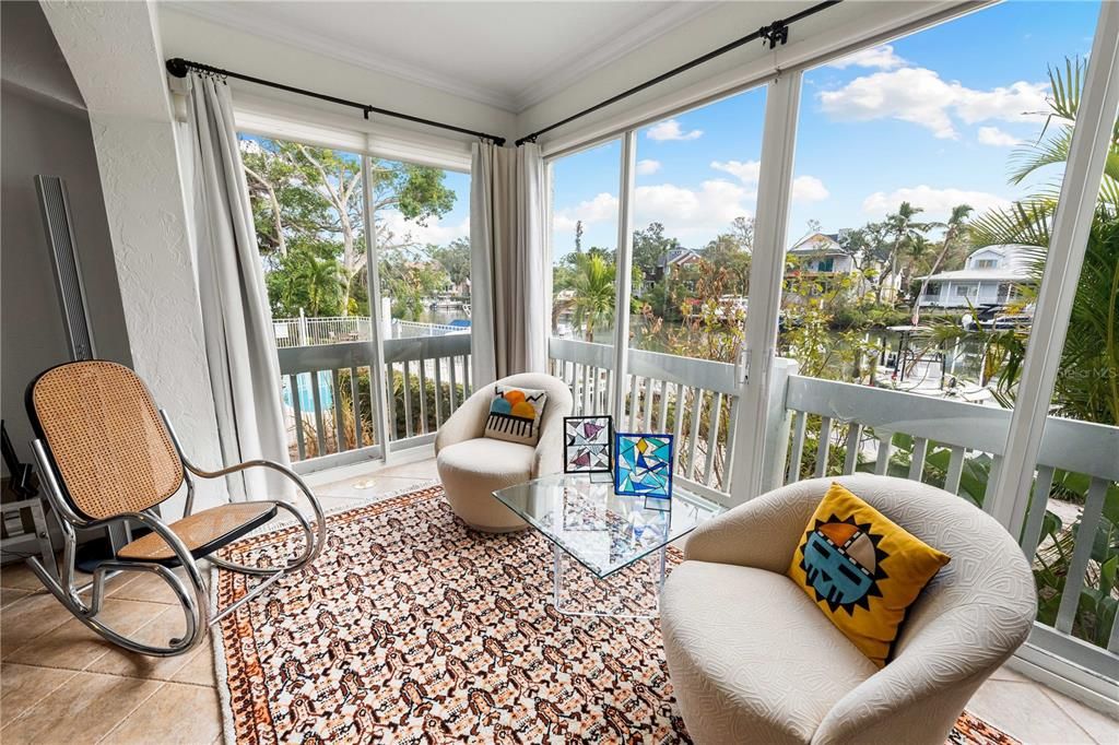 Active With Contract: $1,250,000 (4 beds, 3 baths, 2293 Square Feet)