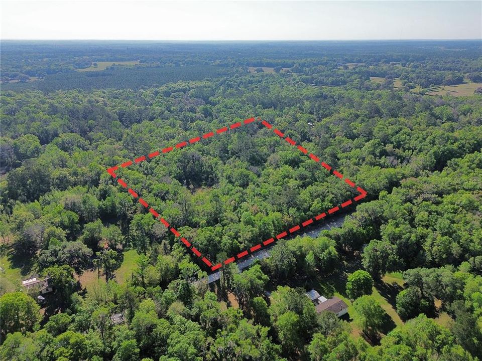 Vendido Recientemente: $70,000 (4.50 acres)