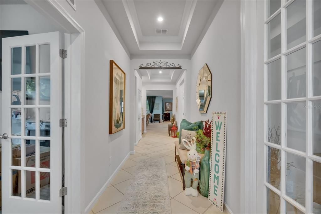 合同活跃: $599,900 (4 贝兹, 3 浴室, 2675 平方英尺)