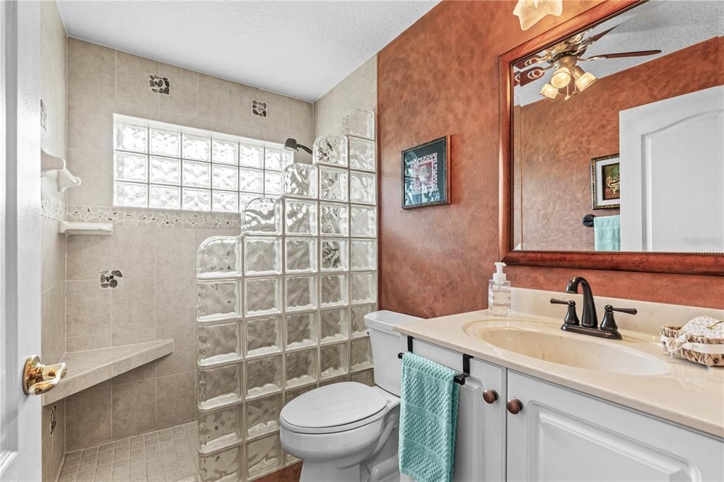 Active With Contract: $400,000 (3 beds, 2 baths, 1997 Square Feet)