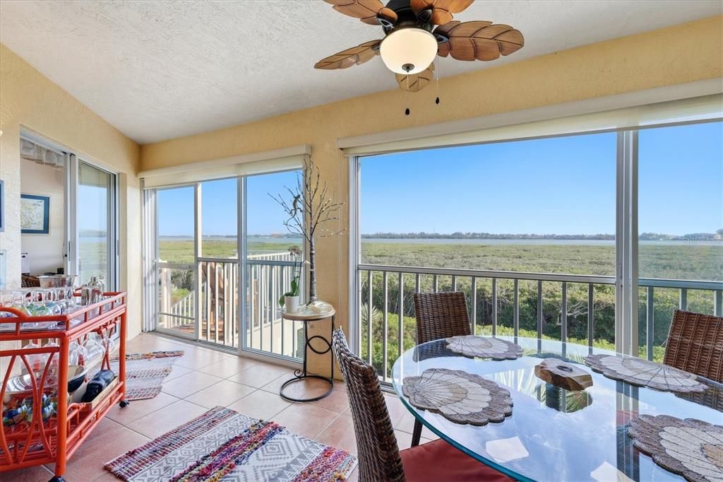 En Venta: $495,000 (2 camas, 2 baños, 1486 Pies cuadrados)