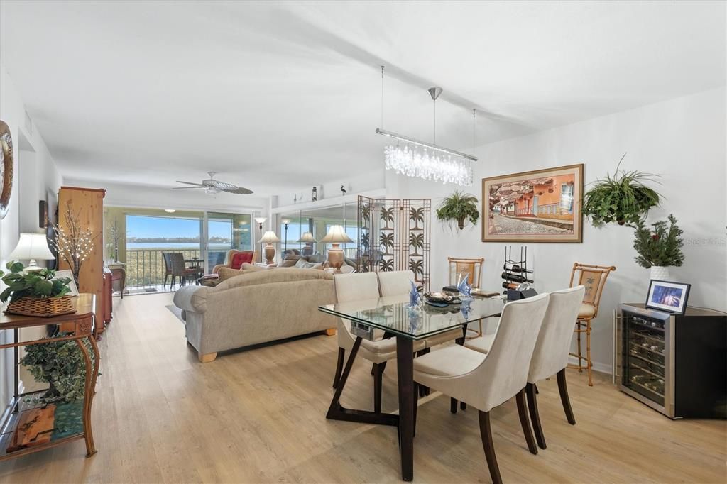 En Venta: $495,000 (2 camas, 2 baños, 1486 Pies cuadrados)