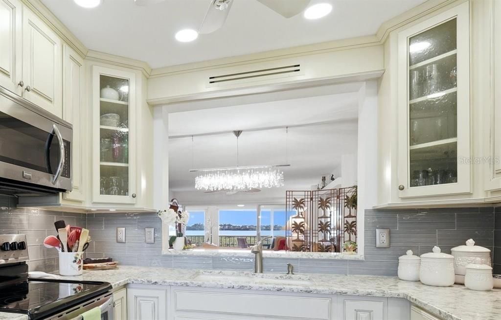 En Venta: $495,000 (2 camas, 2 baños, 1486 Pies cuadrados)