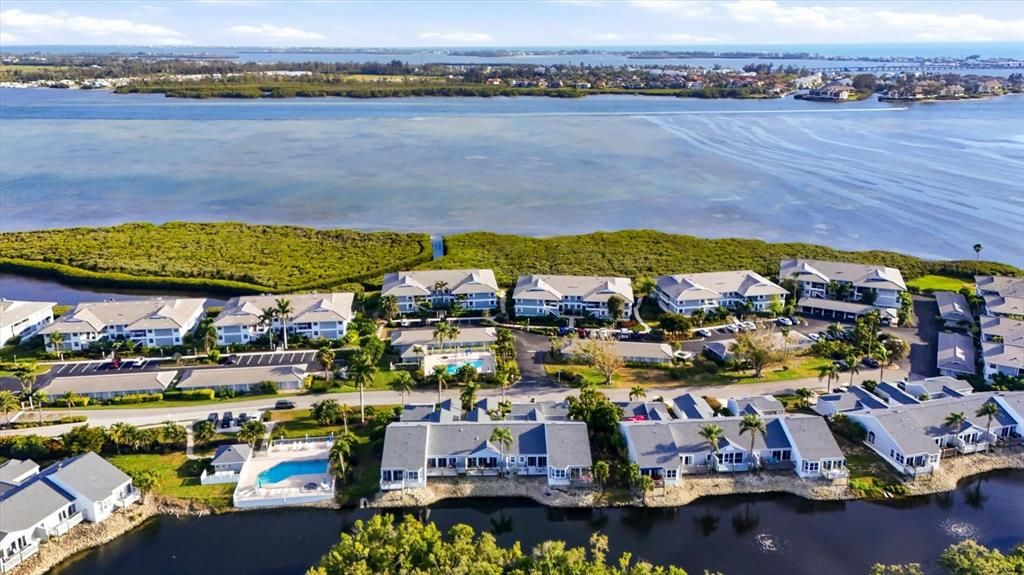 En Venta: $495,000 (2 camas, 2 baños, 1486 Pies cuadrados)