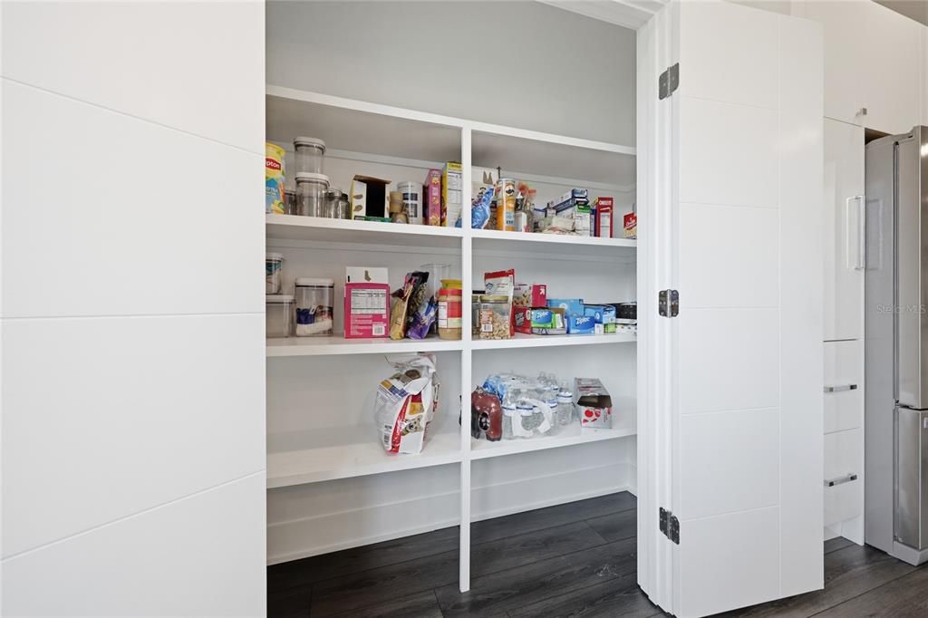 待售: $653,395 (3 贝兹, 3 浴室, 2530 平方英尺)