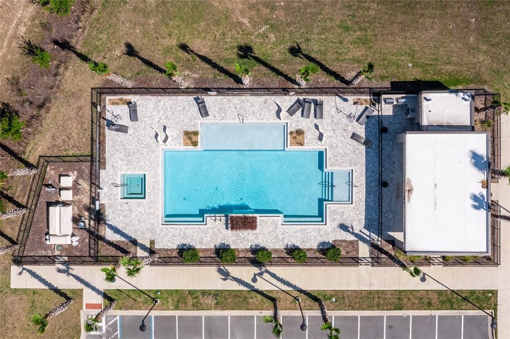 待售: $653,395 (3 贝兹, 3 浴室, 2530 平方英尺)