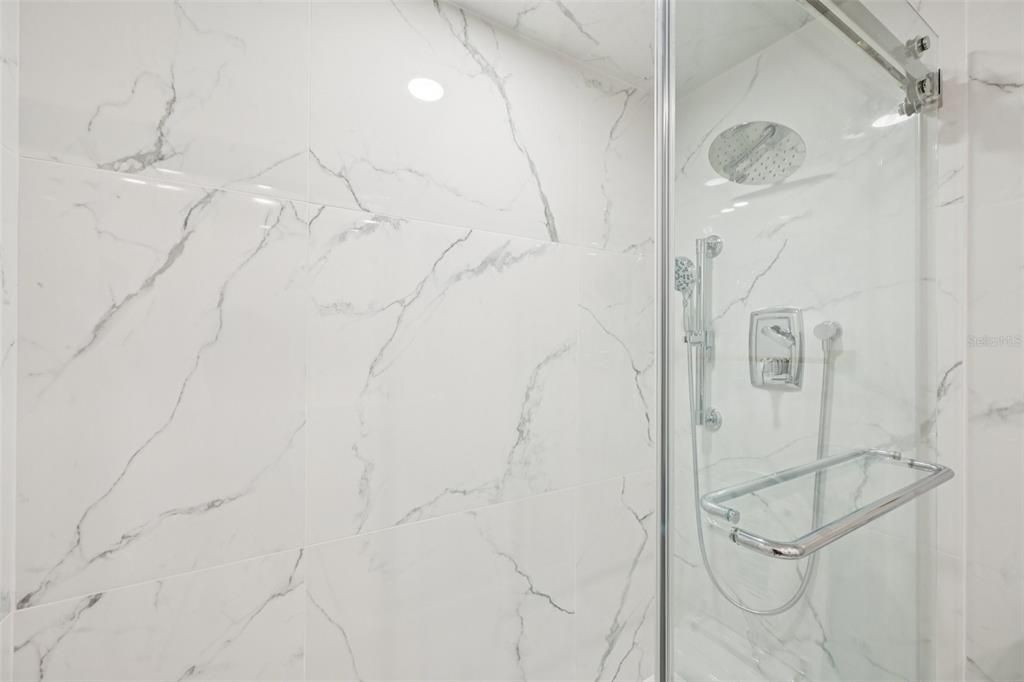 En Venta: $2,450,000 (3 camas, 3 baños, 3083 Pies cuadrados)