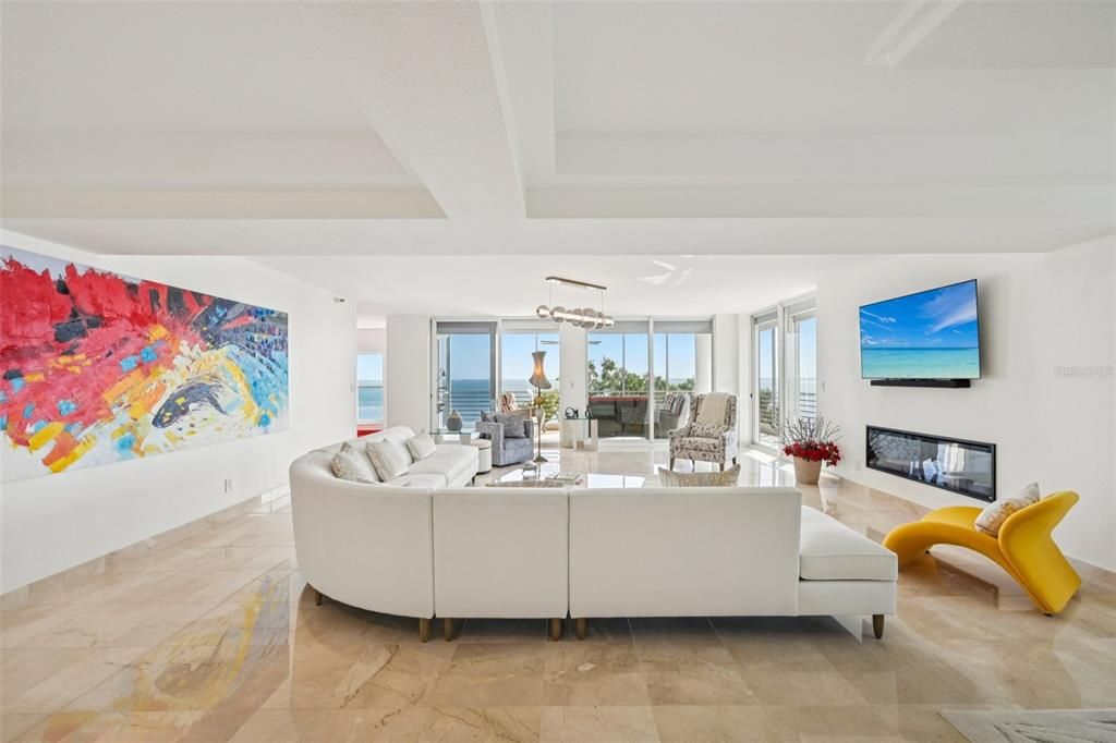 En Venta: $2,450,000 (3 camas, 3 baños, 3083 Pies cuadrados)