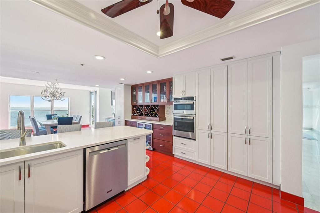 En Venta: $2,450,000 (3 camas, 3 baños, 3083 Pies cuadrados)