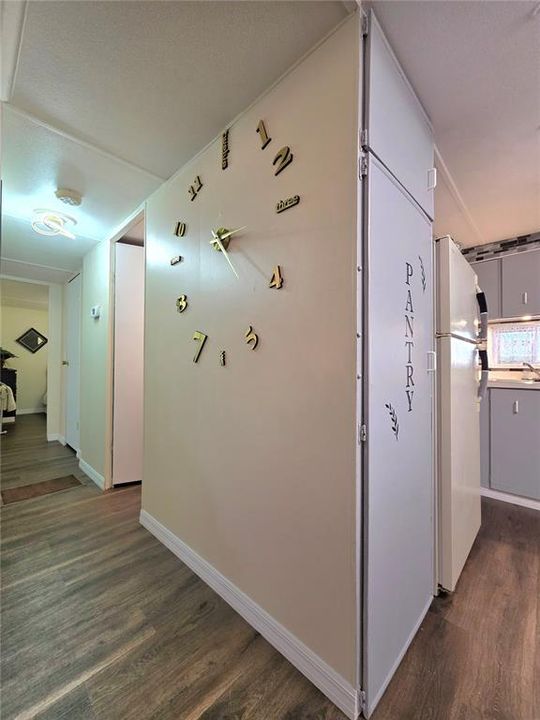 На продажу: $120,000 (2 спален, 2 ванн, 864 Квадратных фут)