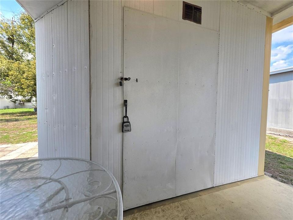 На продажу: $120,000 (2 спален, 2 ванн, 864 Квадратных фут)