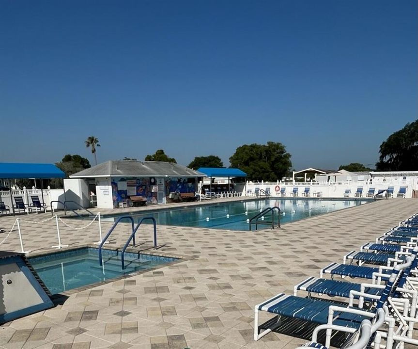 На продажу: $120,000 (2 спален, 2 ванн, 864 Квадратных фут)