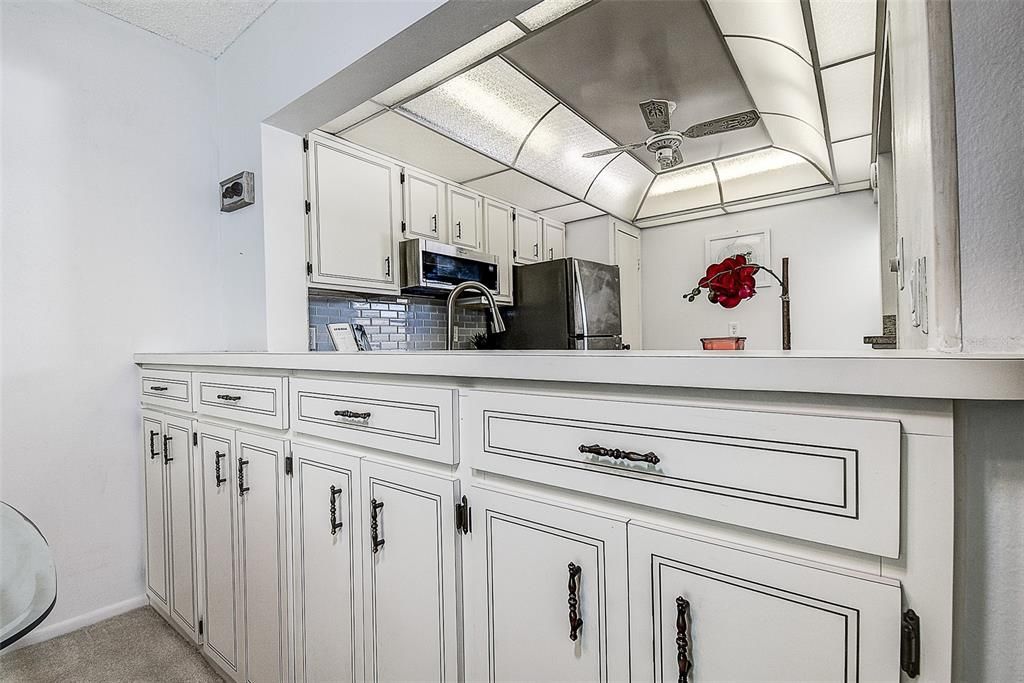 Activo con contrato: $145,000 (2 camas, 2 baños, 1045 Pies cuadrados)