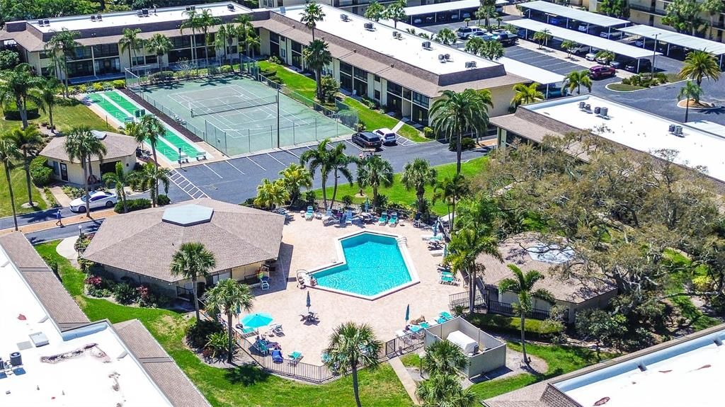 Activo con contrato: $145,000 (2 camas, 2 baños, 1045 Pies cuadrados)