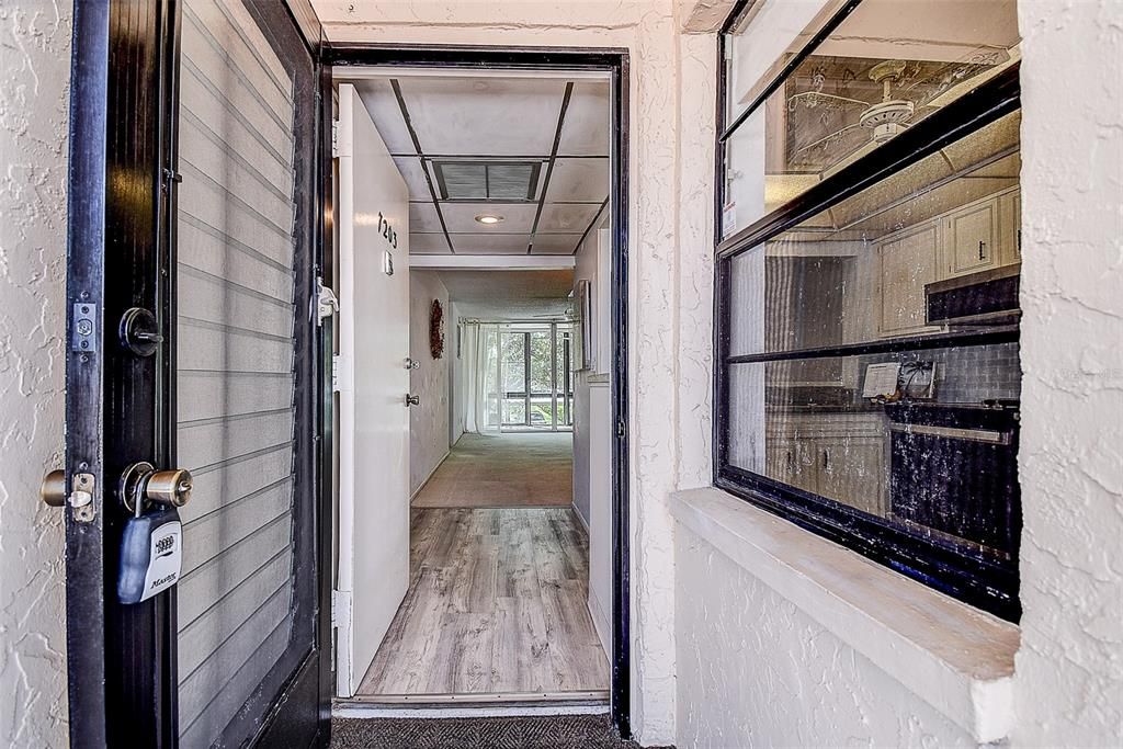 Activo con contrato: $145,000 (2 camas, 2 baños, 1045 Pies cuadrados)