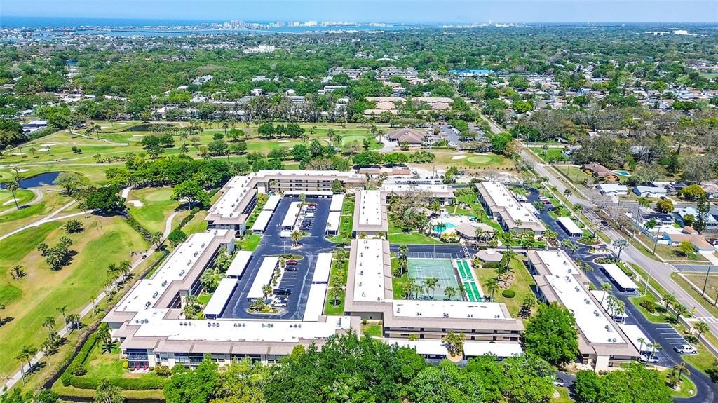 Activo con contrato: $145,000 (2 camas, 2 baños, 1045 Pies cuadrados)