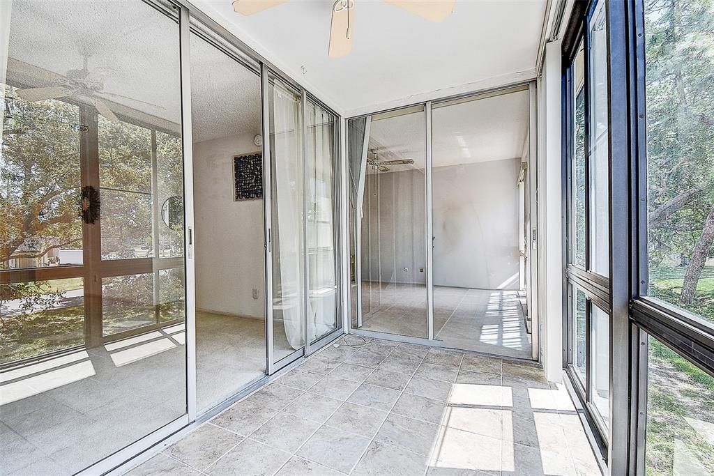 Activo con contrato: $145,000 (2 camas, 2 baños, 1045 Pies cuadrados)