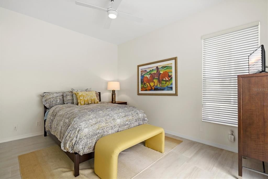 For Sale: $1,150,000 (3 beds, 3 baths, 2524 Square Feet)