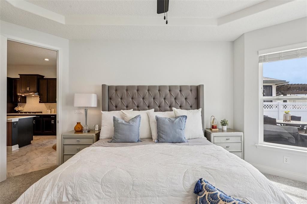 待售: $496,000 (4 贝兹, 2 浴室, 1893 平方英尺)