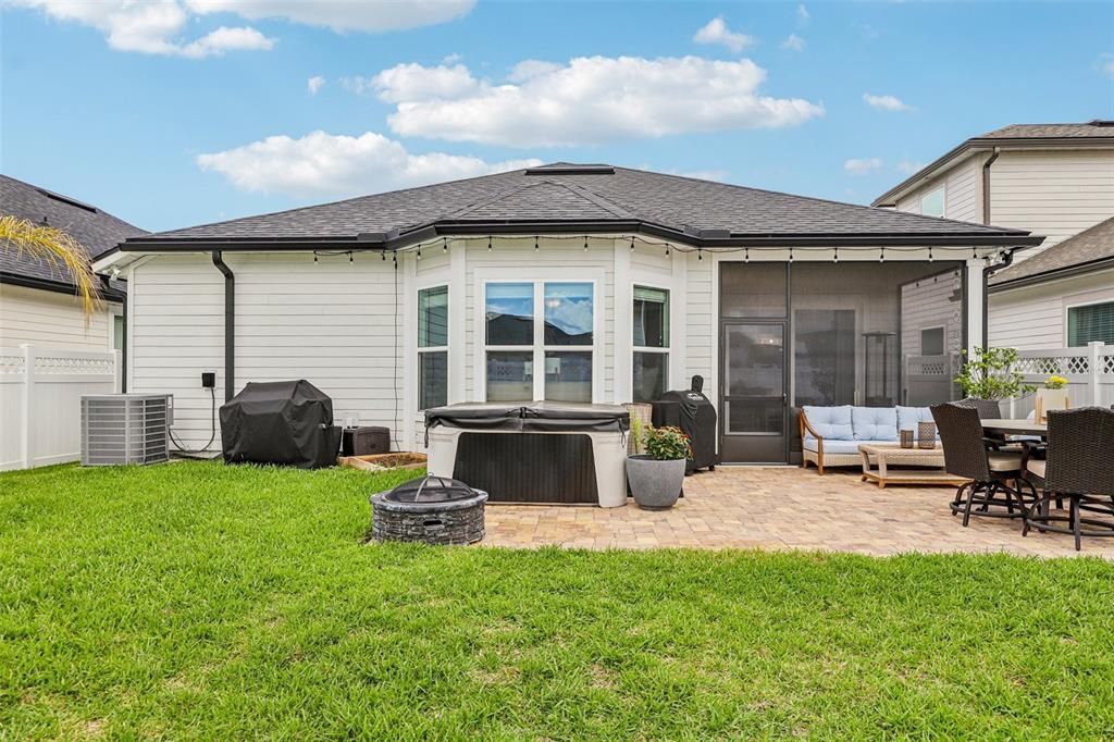 待售: $496,000 (4 贝兹, 2 浴室, 1893 平方英尺)