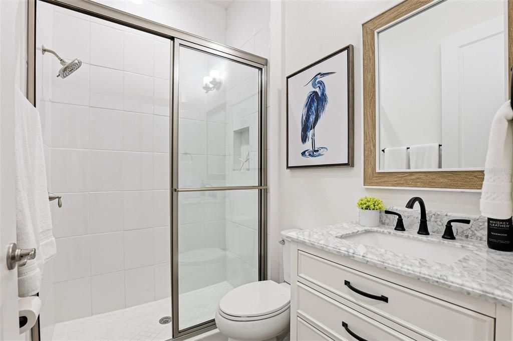 En Venta: $929,500 (6 camas, 5 baños, 4111 Pies cuadrados)
