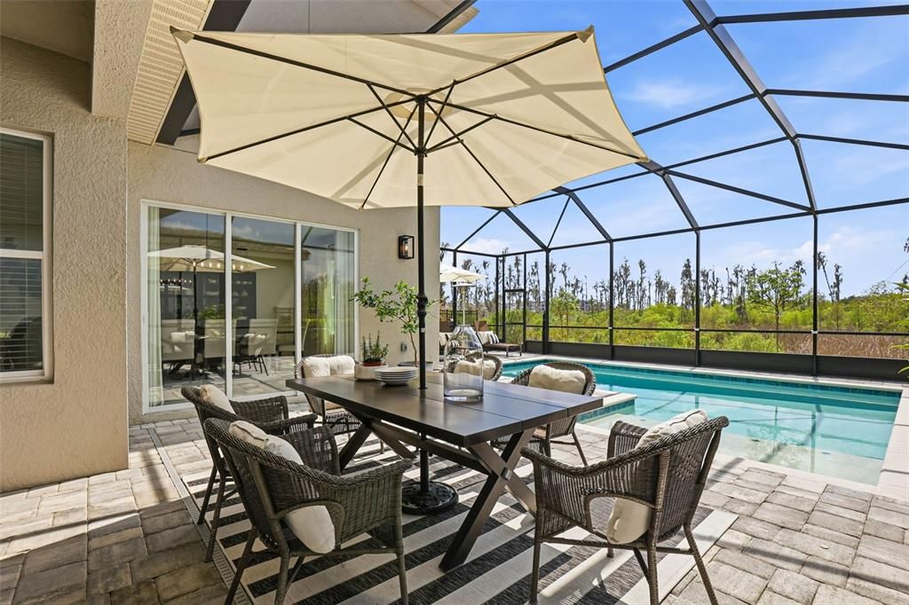 En Venta: $929,500 (6 camas, 5 baños, 4111 Pies cuadrados)