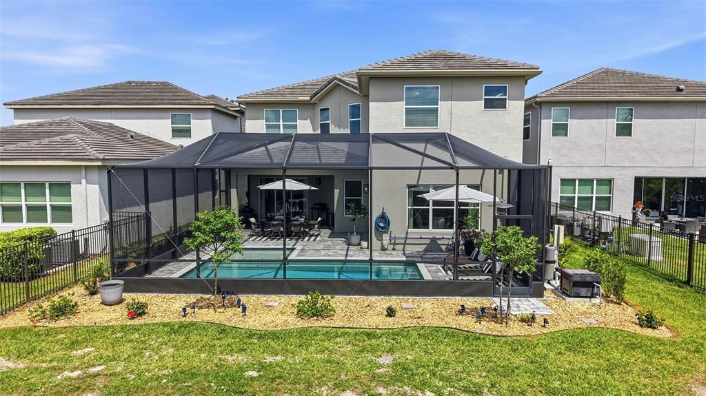 En Venta: $929,500 (6 camas, 5 baños, 4111 Pies cuadrados)