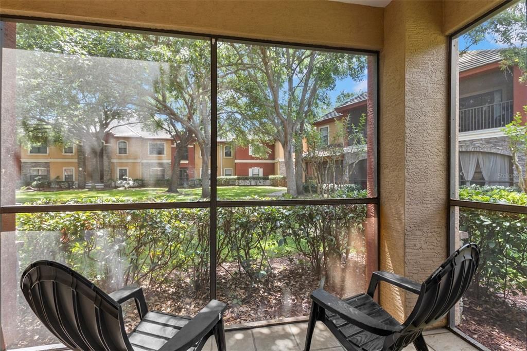 Active With Contract: $2,200 (3 beds, 2 baths, 1300 Square Feet)