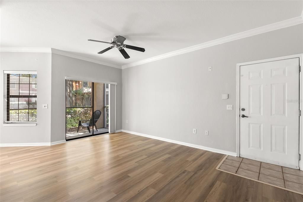 Active With Contract: $2,200 (3 beds, 2 baths, 1300 Square Feet)