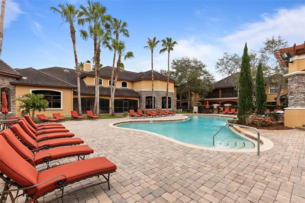 Active With Contract: $2,200 (3 beds, 2 baths, 1300 Square Feet)