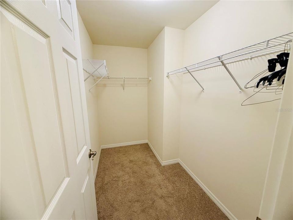 For Rent: $2,000 (4 beds, 2 baths, 1485 Square Feet)