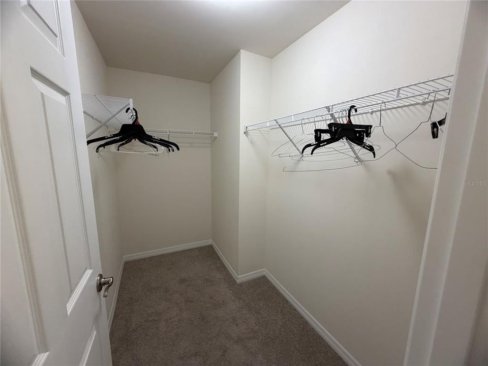 For Rent: $2,000 (4 beds, 2 baths, 1485 Square Feet)