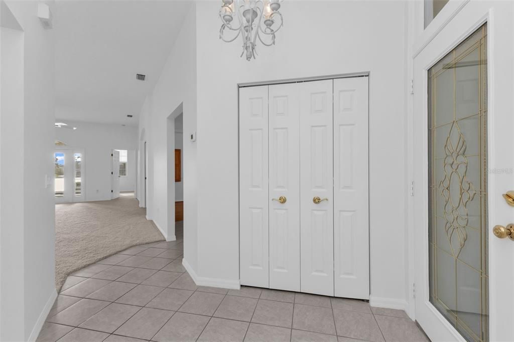 Activo con contrato: $329,900 (2 camas, 2 baños, 1835 Pies cuadrados)