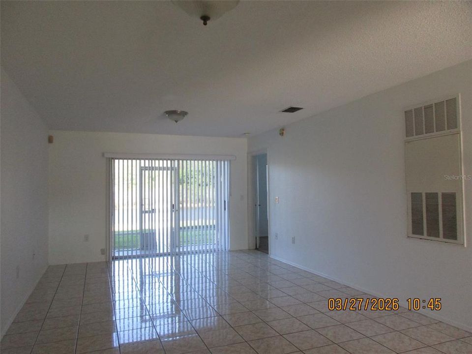 В аренду: $1,595 (2 спален, 2 ванн, 1013 Квадратных фут)