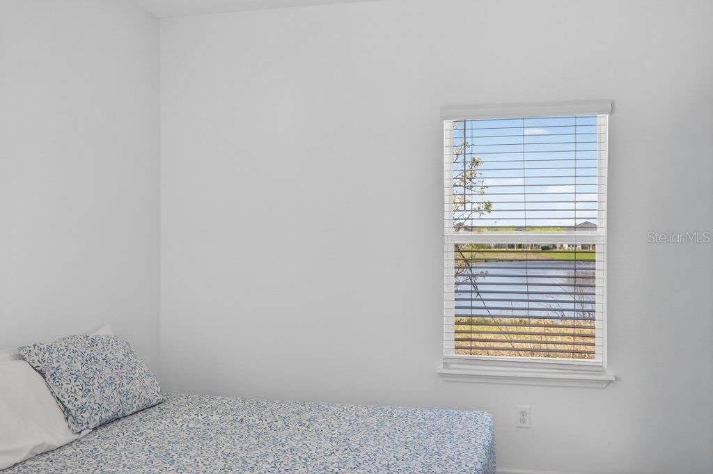 En Venta: $447,500 (4 camas, 3 baños, 2027 Pies cuadrados)