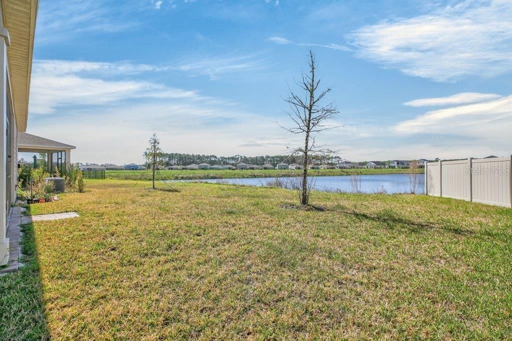 En Venta: $447,500 (4 camas, 3 baños, 2027 Pies cuadrados)