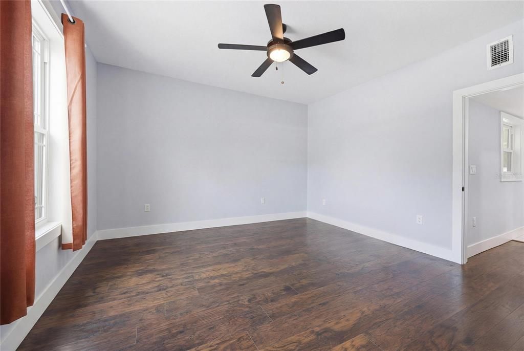 На продажу: $499,000 (4 спален, 3 ванн, 2518 Квадратных фут)