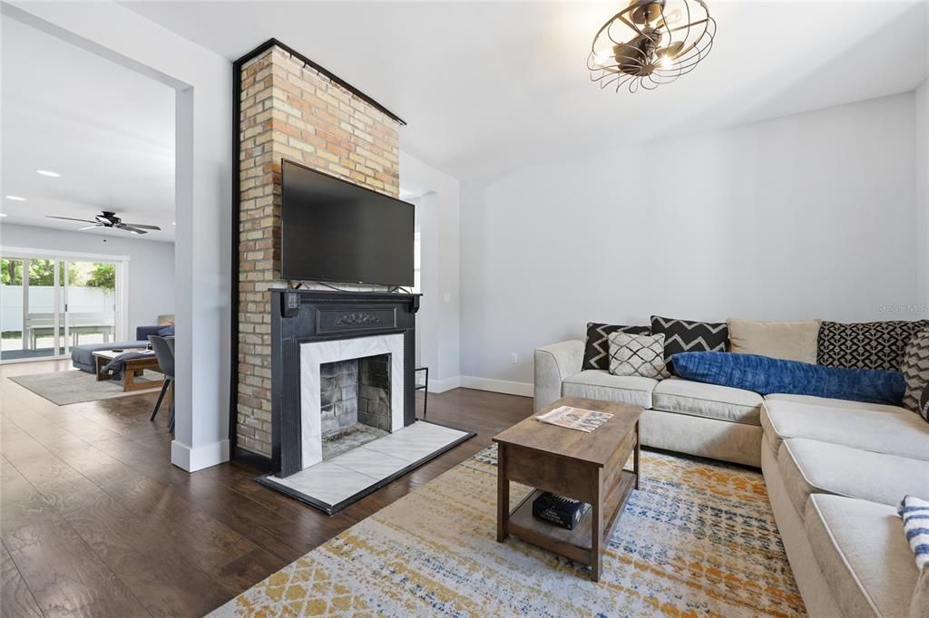 На продажу: $499,000 (4 спален, 3 ванн, 2518 Квадратных фут)