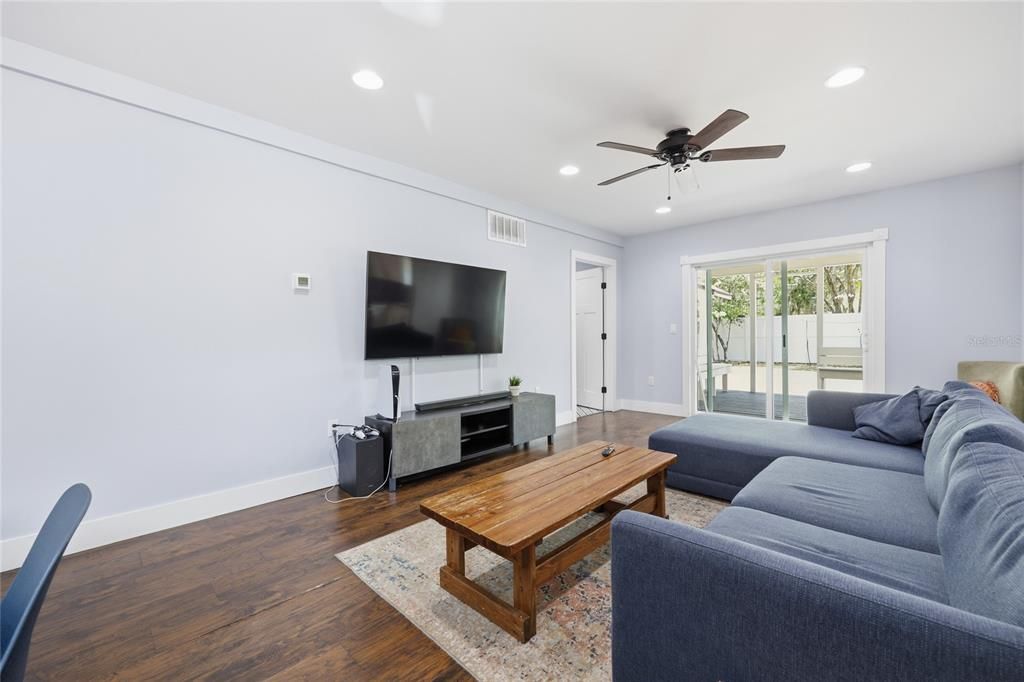 На продажу: $499,000 (4 спален, 3 ванн, 2518 Квадратных фут)