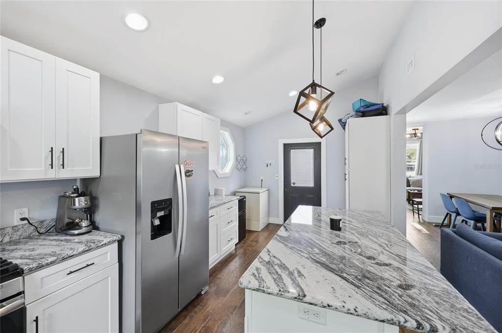 На продажу: $499,000 (4 спален, 3 ванн, 2518 Квадратных фут)