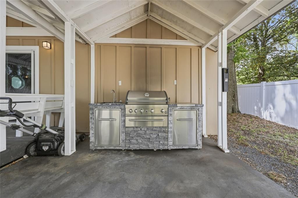 На продажу: $499,000 (4 спален, 3 ванн, 2518 Квадратных фут)