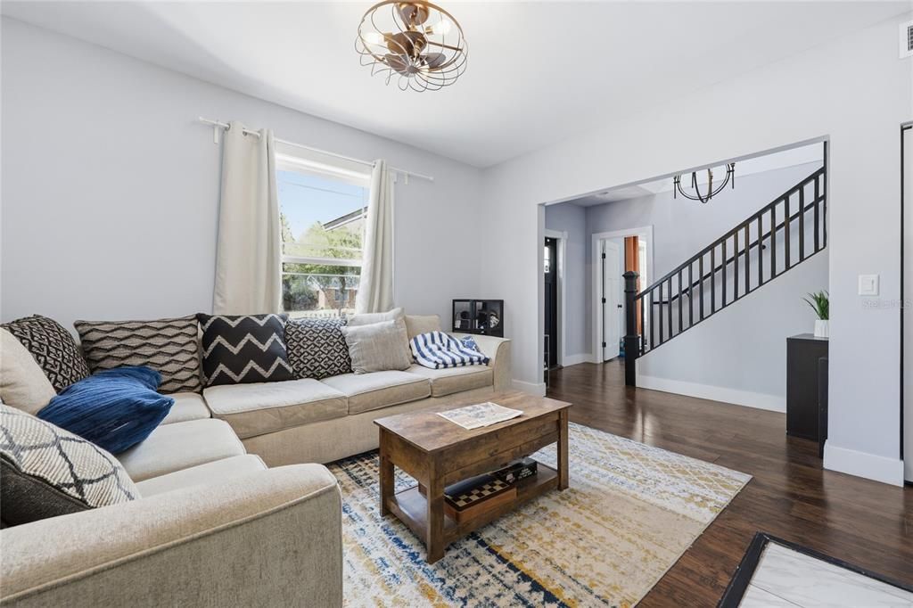 На продажу: $499,000 (4 спален, 3 ванн, 2518 Квадратных фут)