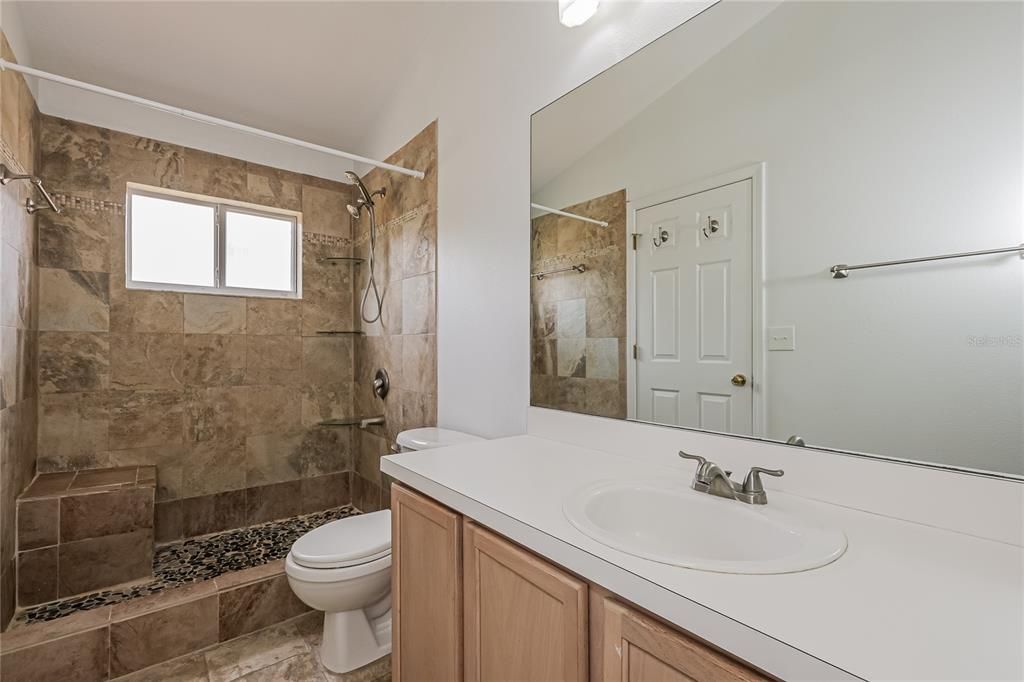 Active With Contract: $289,900 (3 beds, 2 baths, 1513 Square Feet)